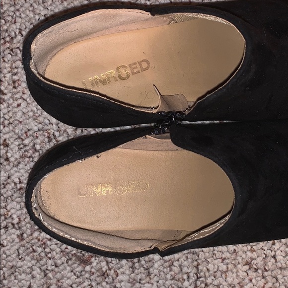 NWT Unr8ted black bootie - Picture 2 of 4